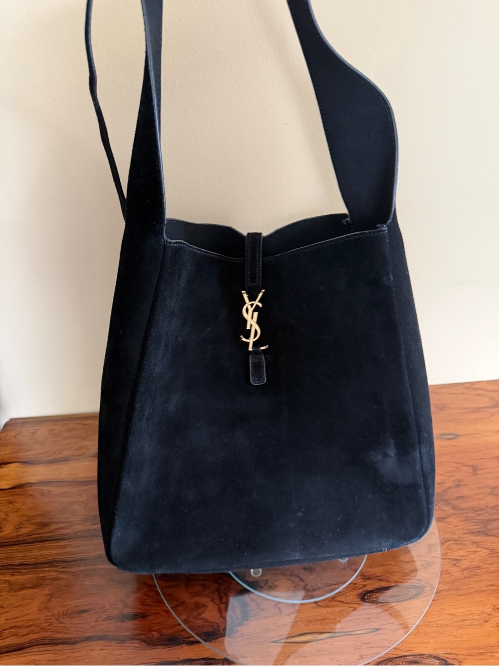 Black Hobo Shoulder Bag - Slouchy Minimalist Style (Needs Repair) - Picture 2 of 16